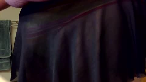 Snapshot of james816093 chatting on 11-04-25, 08:41 Lover2000 online show from 11-04-25, 08:41