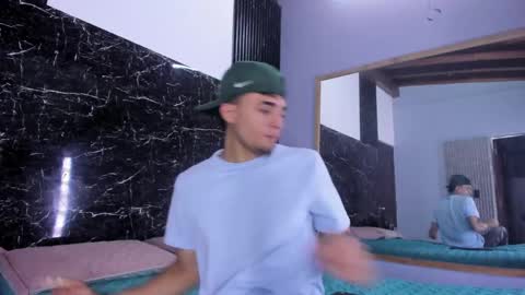 james_06_ online show from 04-09-26, 11:26