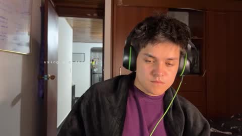 Snapshot of james__taylor21 chatting on 09-16-25, 01:39 JAMES TAYLOR online show from 09-16-25, 01:39