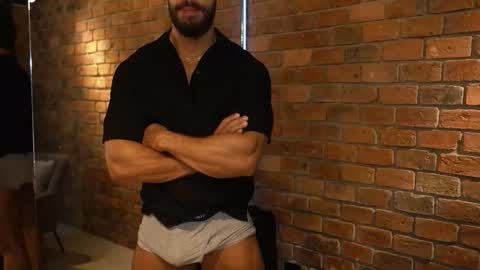 Snapshot of james_axel chatting on 10-26-25, 02:34 James Axel online show from 10-26-25, 02:34