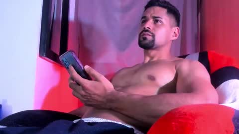 Snapshot of james_blazei chatting on 01-08-26, 02:36 james blazei online show from 01-08-26, 02:36