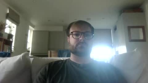 Snapshot of james_heron chatting on 06-20-26, 06:33 James Heron online show from 06-20-26, 06:33