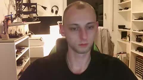 Snapshot of jamesengland23 chatting on 01-13-25, 06:05 James England online show from 01-13-25, 06:05