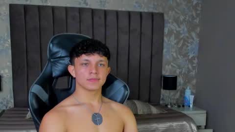 Snapshot of jamesgolden_ chatting on 03-07-25, 02:23 jamesgolden_ online show from 03-07-25, 02:23