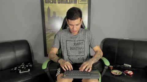 Jamesinked  online show from 12-08-24, 11:51
