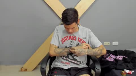 Jamesinked  online show from 12-16-24, 03:00