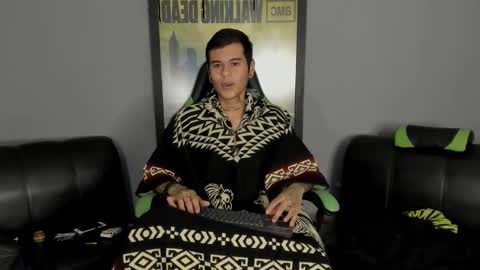 Jamesinked  online show from 03-08-25, 02:55