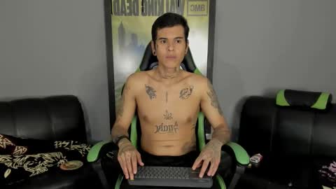 Jamesinked  online show from 03-09-25, 09:25