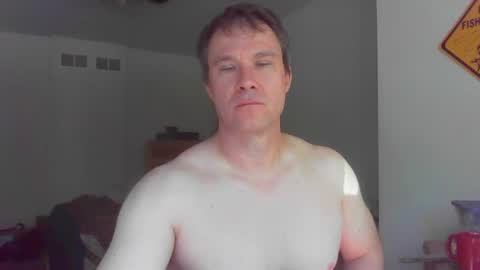 Snapshot of jamesjewels chatting on 09-14-25, 03:22 jamesjewels online show from 09-14-25, 03:22