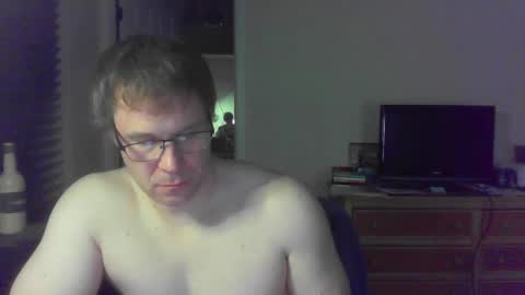 Snapshot of jamesjewels chatting on 02-20-26, 02:30 jamesjewels online show from 02-20-26, 02:30