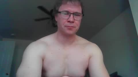 Snapshot of jamesjewels chatting on 02-21-26, 02:40 jamesjewels online show from 02-21-26, 02:40