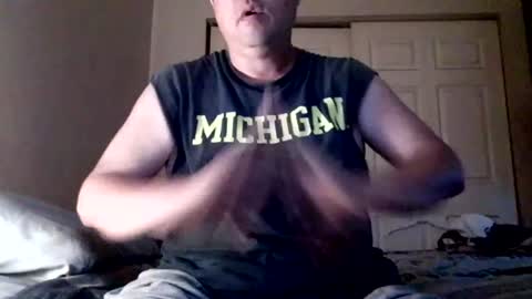 Snapshot of jameskamin30 chatting on 08-01-26, 10:36 jameskamin30 online show from 08-01-26, 10:36