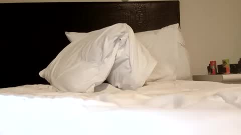 jamesloveridge901 online show from 09-26-25, 03:49