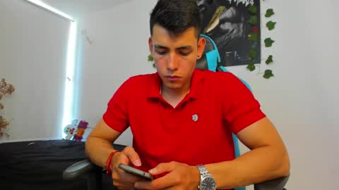 Jamess hott online show from 12-13-24, 02:49