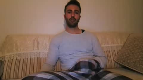 Snapshot of jamessandt chatting on 05-04-26, 06:37 jamessandt online show from 05-04-26, 06:37
