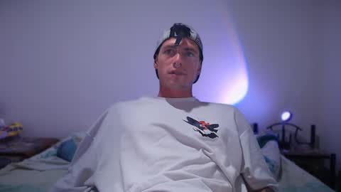 jamesss____ online show from 02-12-25, 03:51