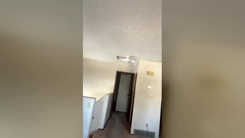 Snapshot of jameswolf777 chatting on 04-08-26, 05:35 jameswolf777 online show from 04-08-26, 05:35