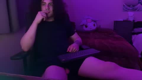 Snapshot of jamexoxo_ chatting on 03-10-25, 06:27 jazzy online show from 03-10-25, 06:27