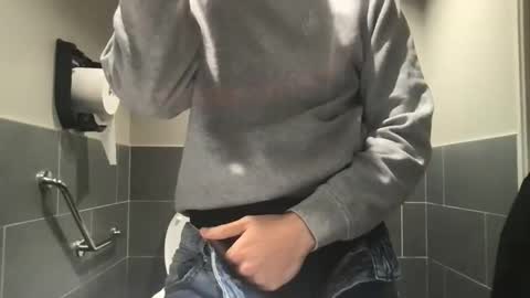 Snapshot of jami4u chatting on 11-04-25, 12:04 JAMI4U online show from 11-04-25, 12:04