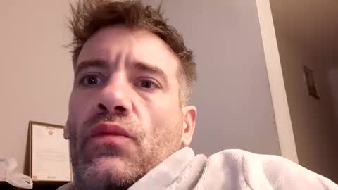 Snapshot of jamie198307 chatting on 02-05-26, 02:16 jamie198307 online show from 02-05-26, 02:16