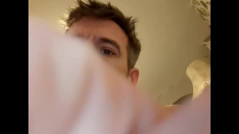 Snapshot of jamie198307 chatting on 03-10-26, 03:11 jamie198307 online show from 03-10-26, 03:11