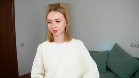 Emily online show from 10-23-25, 06:34