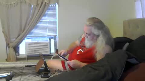 jamielove1975 online show from 04-14-26, 11:33