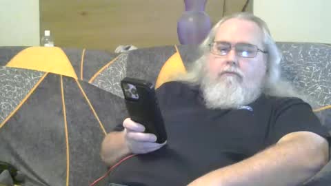 jamielove1975 online show from 04-17-26, 03:37