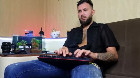 Robbie online show from 10-02-25, 07:59