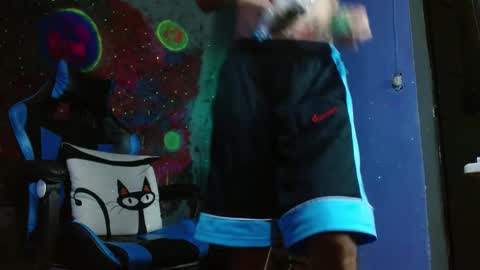 Jammes. online show from 02-04-25, 05:53