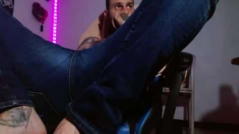 Jammes. online show from 04-22-26, 06:53