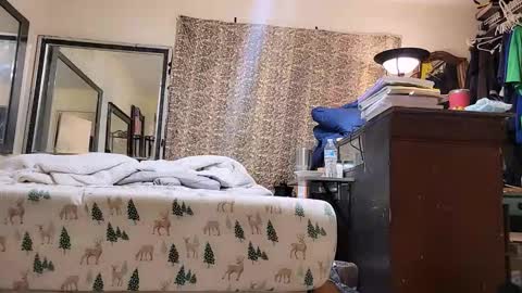 Snapshot of jamwarnerone chatting on 01-08-26, 01:02 Bootyshows online show from 01-08-26, 01:02