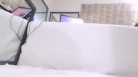 Snapshot of jamwarnerone chatting on 03-11-26, 10:43 Bootyshows online show from 03-11-26, 10:43