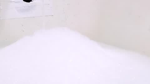 Snapshot of jamwarnerone chatting on 06-29-26, 05:46 Bootyshows online show from 06-29-26, 05:46