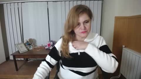 janaloveli online show from 12-24-24, 08:38