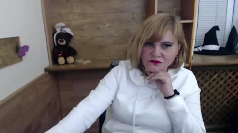 janaloveli online show from 10-13-25, 03:12