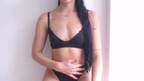 Snapshot of janamiller1 chatting on 06-12-26, 03:55 Jana online show from 06-12-26, 03:55