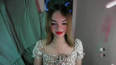 Snapshot of jancee_fuckdoll chatting on 09-18-25, 03:47 Jancee fuckdoll online show from 09-18-25, 03:47