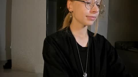 Snapshot of jane_bright chatting on 02-10-25, 09:47 Jane online show from 02-10-25, 09:47