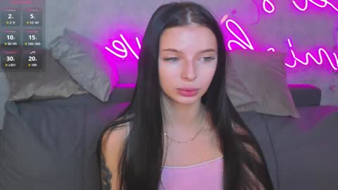 Eva online show from 11-13-25, 01:04