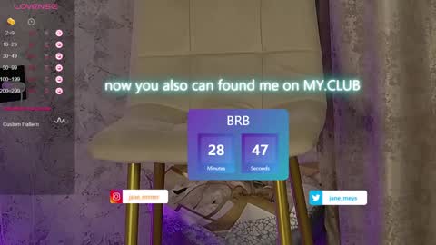 Snapshot of jane_meys chatting on 01-12-25, 08:04 your kitty JANE roawww online show from 01-12-25, 08:04