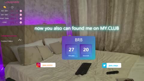 Snapshot of jane_meys chatting on 03-08-25, 08:11 your kitty JANE roawww online show from 03-08-25, 08:11