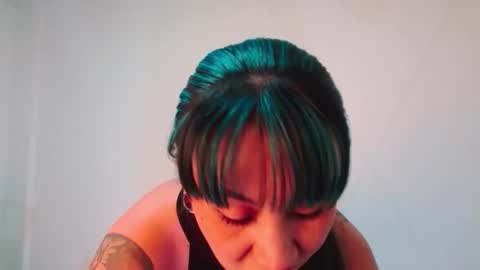 Snapshot of jane_monroee chatting on 12-16-25, 05:34 Lany online show from 12-16-25, 05:34