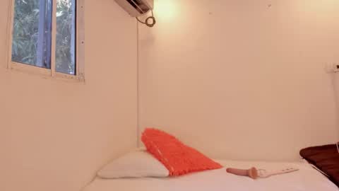 Jane  M online show from 02-28-25, 09:12