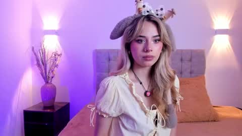 Jane online show from 03-15-26, 01:17