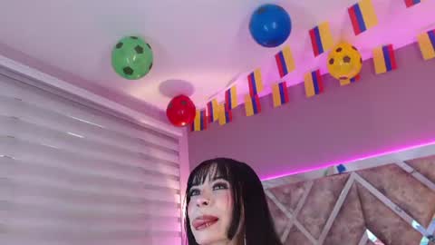 Snapshot of janedaviss chatting on 06-14-26, 02:30 janedaviss online show from 06-14-26, 02:30
