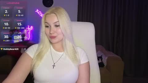 Snapshot of janemiss chatting on 04-21-26, 07:17 Jane online show from 04-21-26, 07:17
