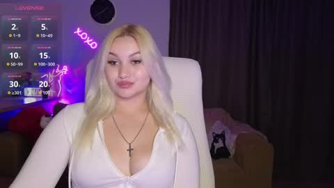 Snapshot of janemiss chatting on 04-25-26, 06:38 Jane online show from 04-25-26, 06:38