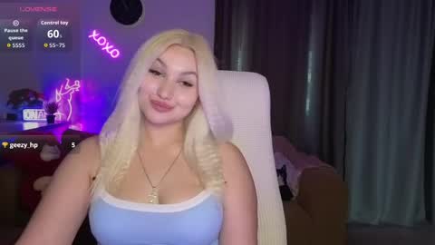 Snapshot of janemiss chatting on 05-02-26, 04:01 Jane online show from 05-02-26, 04:01