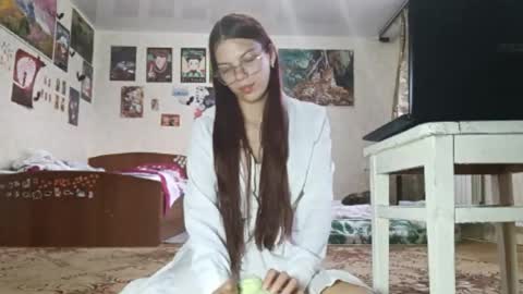 Snapshot of janenezinn chatting on 05-20-26, 05:19 Sofia online show from 05-20-26, 05:19
